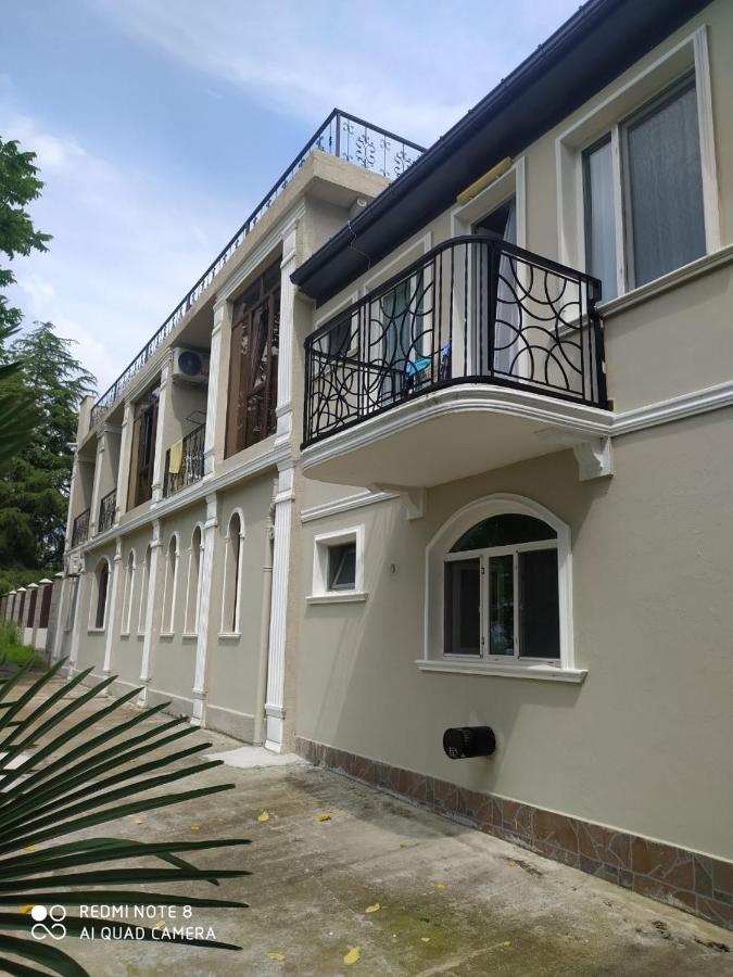 House On Moryakov 55 Aparthotel Chakvi Exterior photo