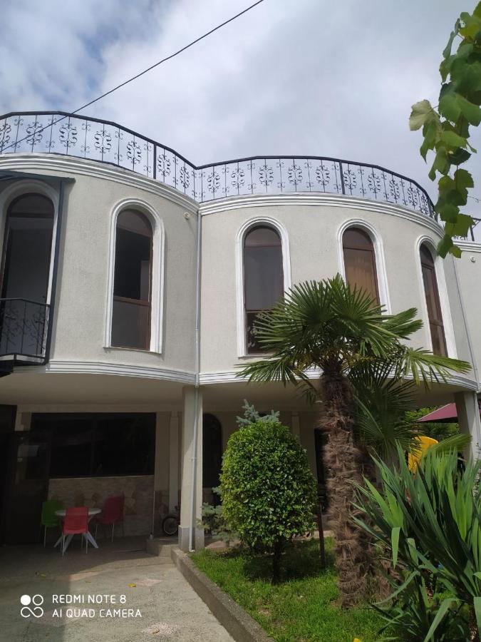 House On Moryakov 55 Aparthotel Chakvi Exterior photo