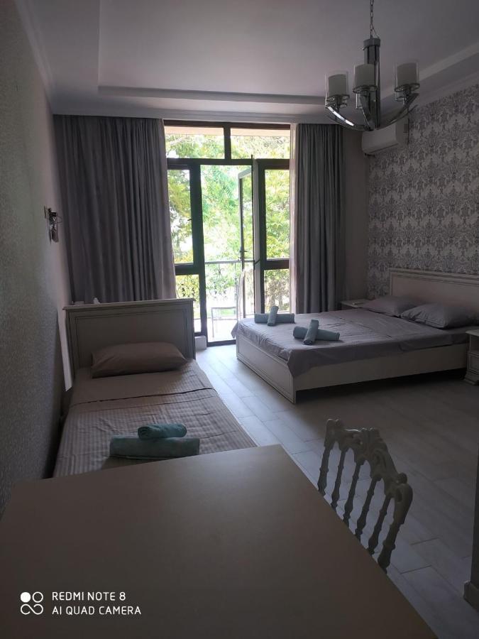 House On Moryakov 55 Aparthotel Chakvi Exterior photo